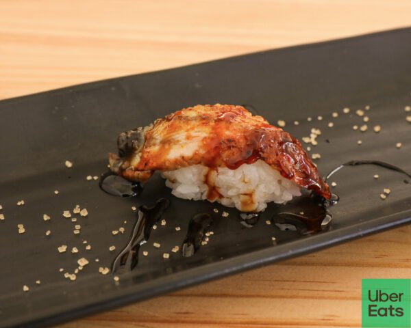 Niguiri anguila caramelizada